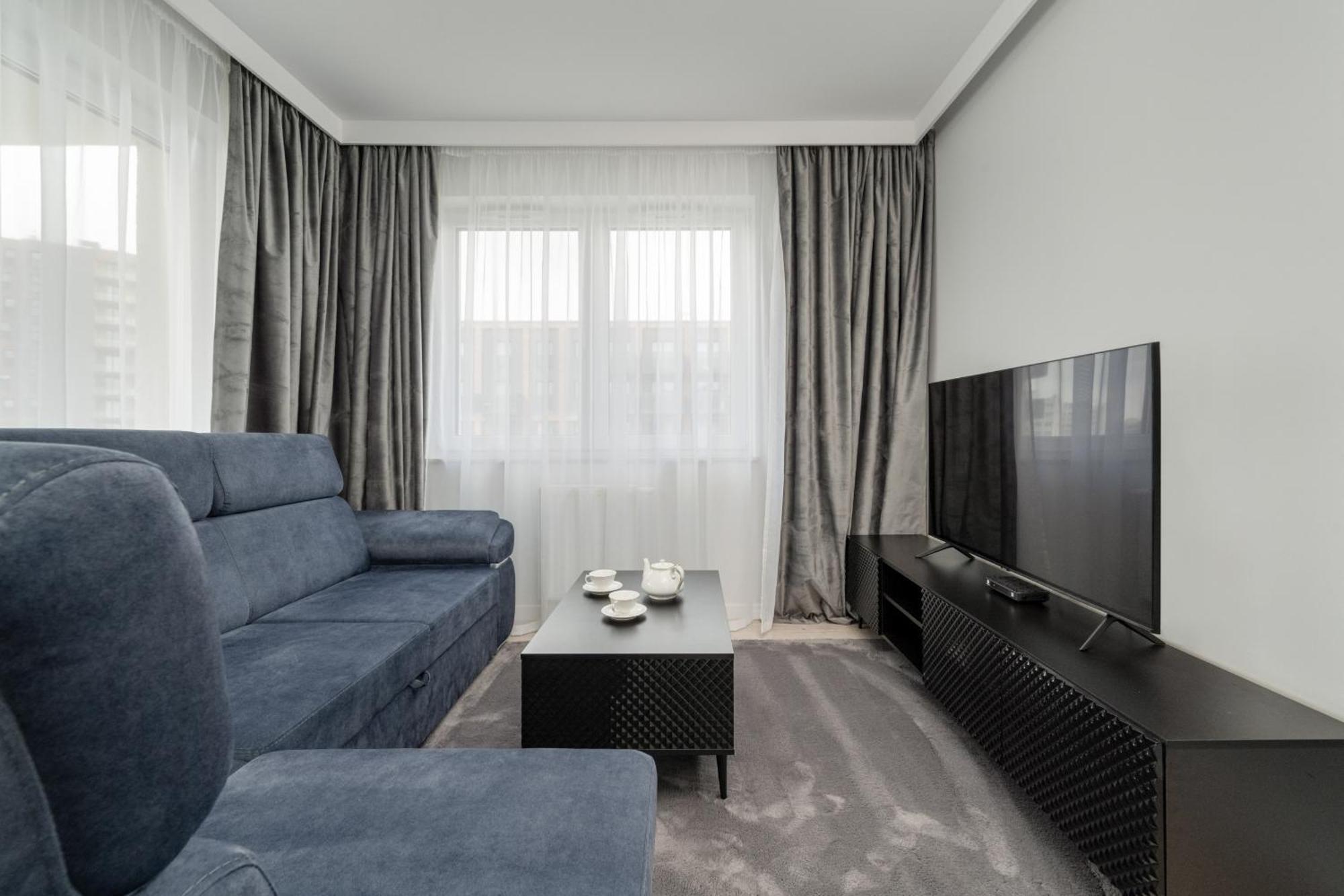 Luksusowy Apartament Z 3 Sypialniami, Klimatyzacja, Parkingiem I Biurkiem We Wroclawiu By Renters Prestige Exterior foto